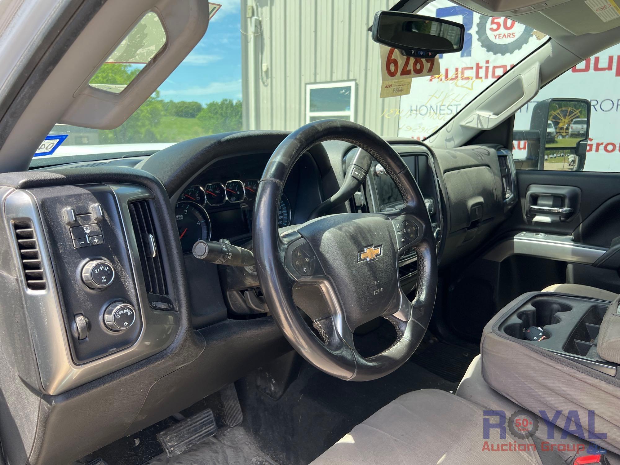 2018 Chevrolet 2500HD 4x4 Crew Cab Diesel Service Truck
