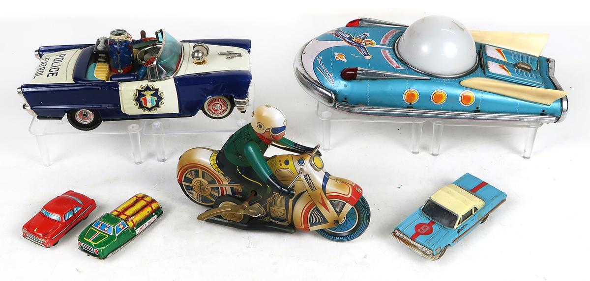 Toy Cars & Motorcycle (6), tin litho incl batt op Universe Car (missing rea