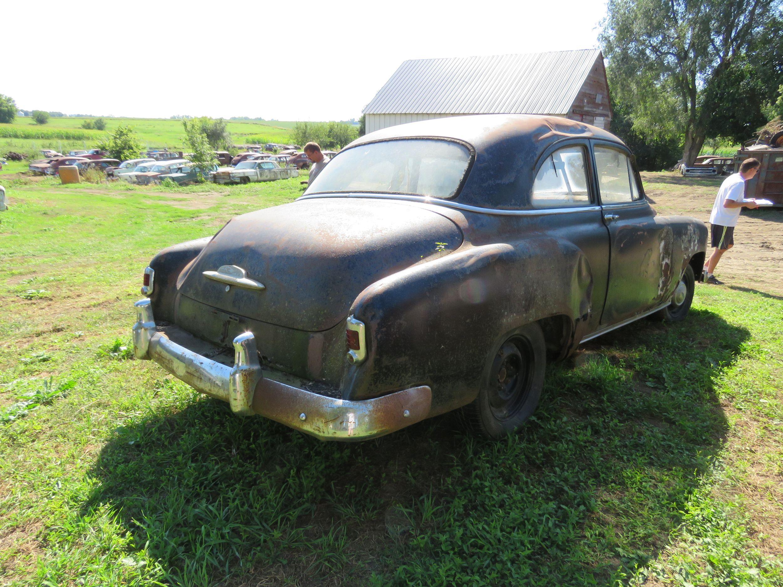 1952 Chevrolet 2dr Sedan for Project or Parts