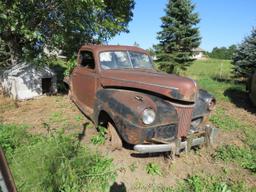 1941 Ford Deluxe 2dr Sedan for Project or Parts