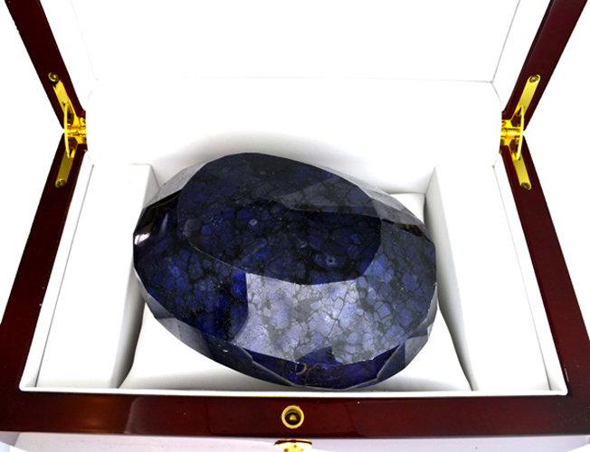 APP: 24.4k 4488.55CT Oval Cut Blue Sapphire Gemstone