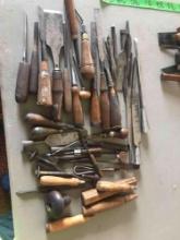 Lot of chisels and extra handles