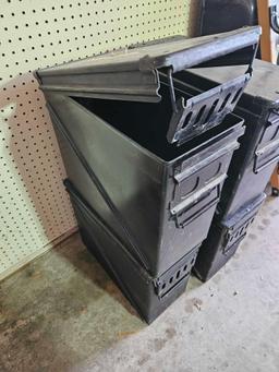 6 metal containers