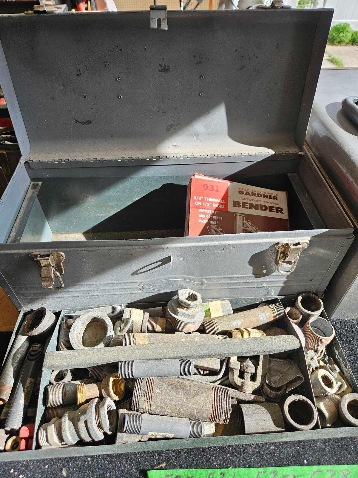 Craftsman 20 inch toolbox with contents.