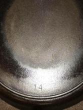 14 inch cast iron frying pan