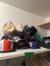 25 Hat lot B3 closet