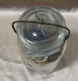 ATLAS E-Z SEAL GLASS JAR W/ASSORTED JEWELRY