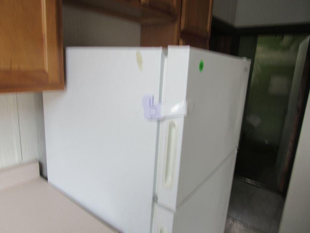 Refrigerator/ Freezer