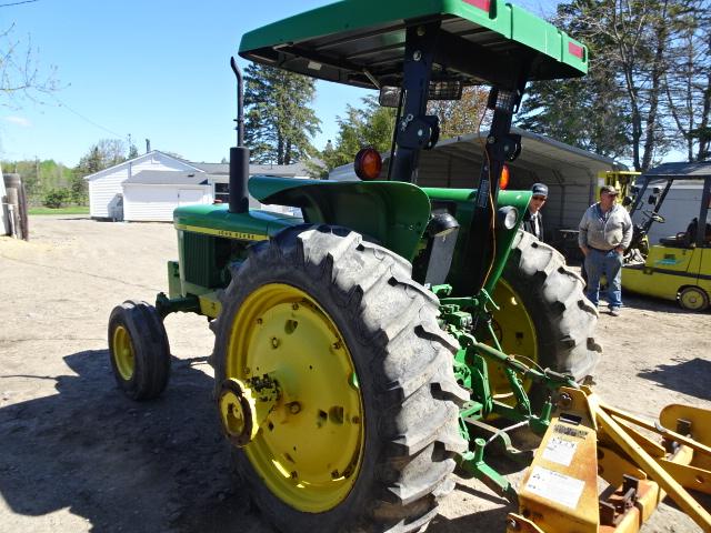 74 JD 2630 DSL. TRACTOR