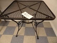 EXPANDED METAL 30" PATIO TABLE