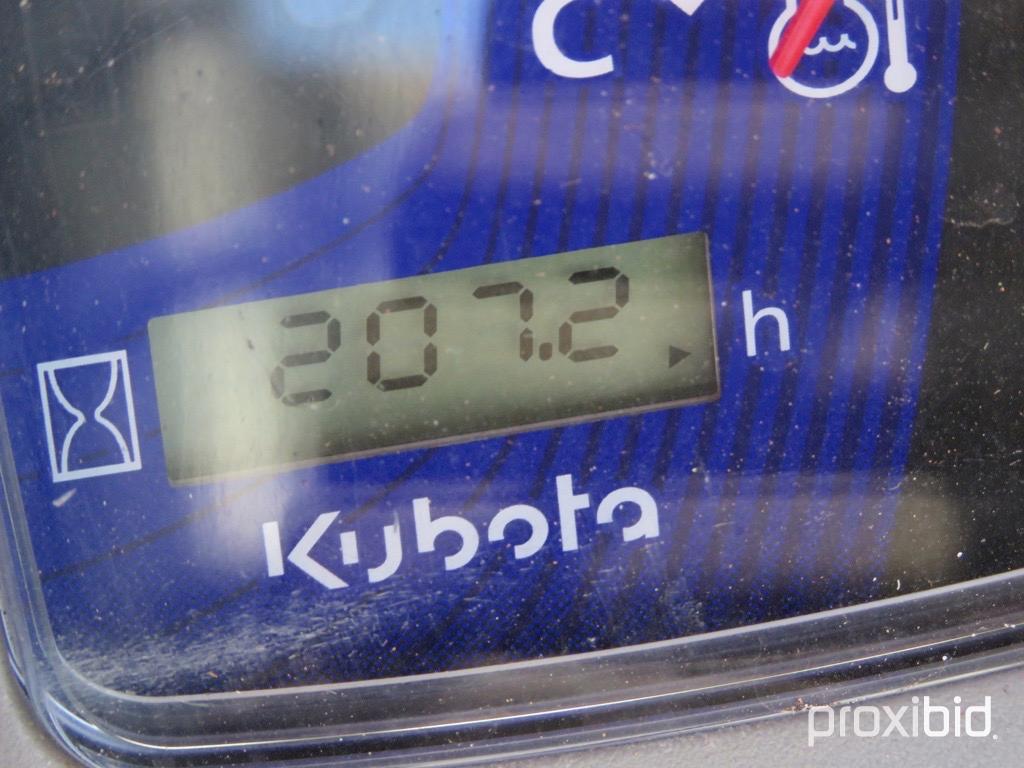 2011 Kubota SVL90-2 Skid Steer s/n 10375: C/A Bkt.
