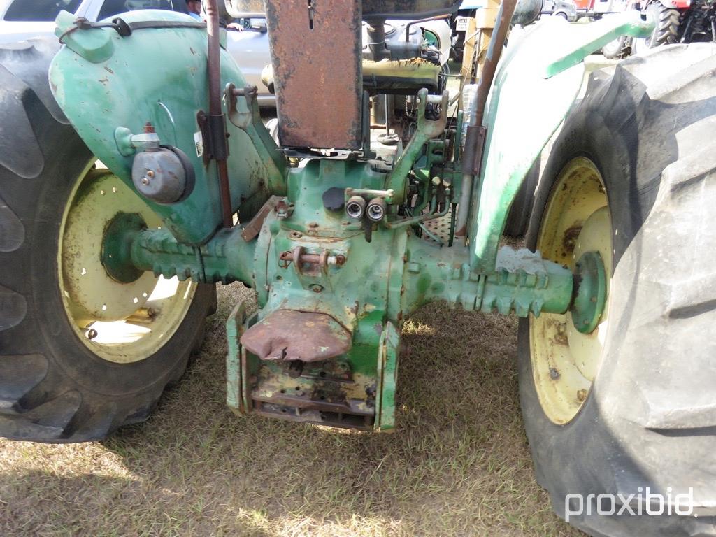 John Deere 2040 Tractor, s/n 186136: 2wd