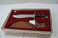 Case XX Hunter Bowie Knife; w/Leather Sheath 9-1/2" Blade; NIB