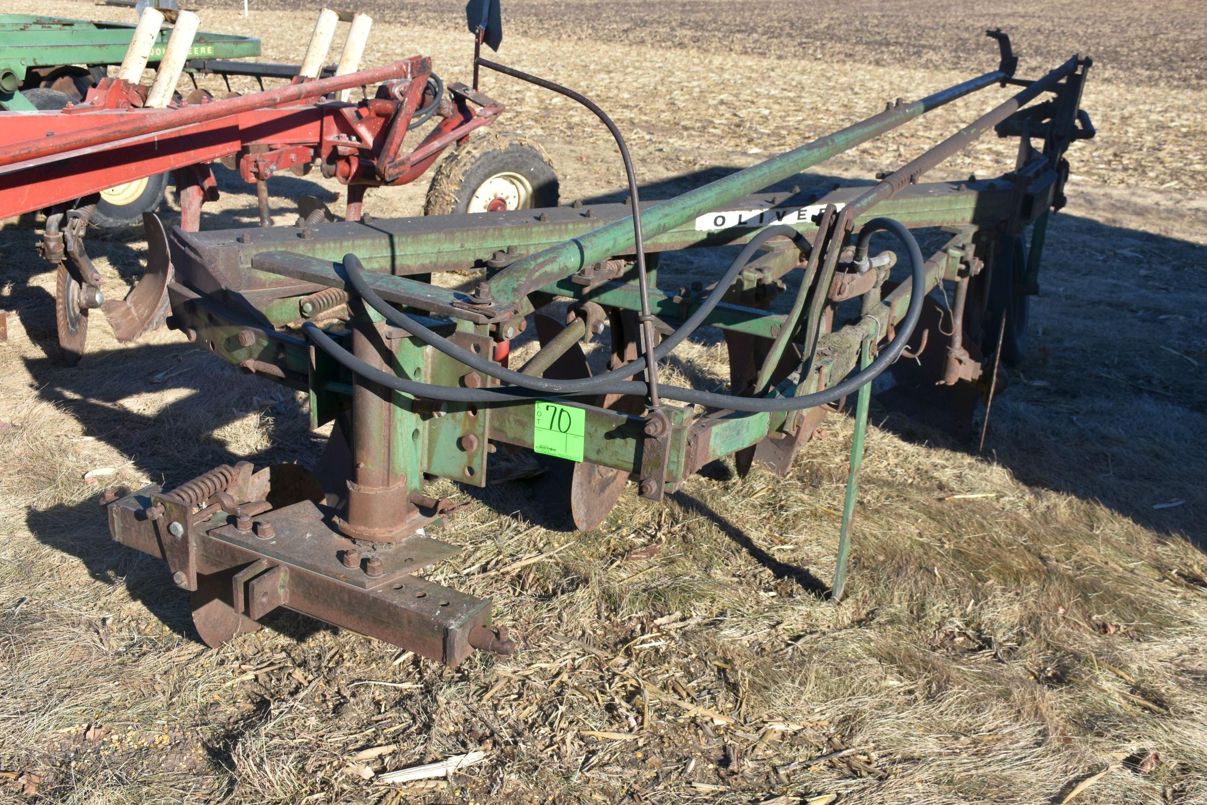 Oliver 4x16's Plow, Coulters, In-Furrow