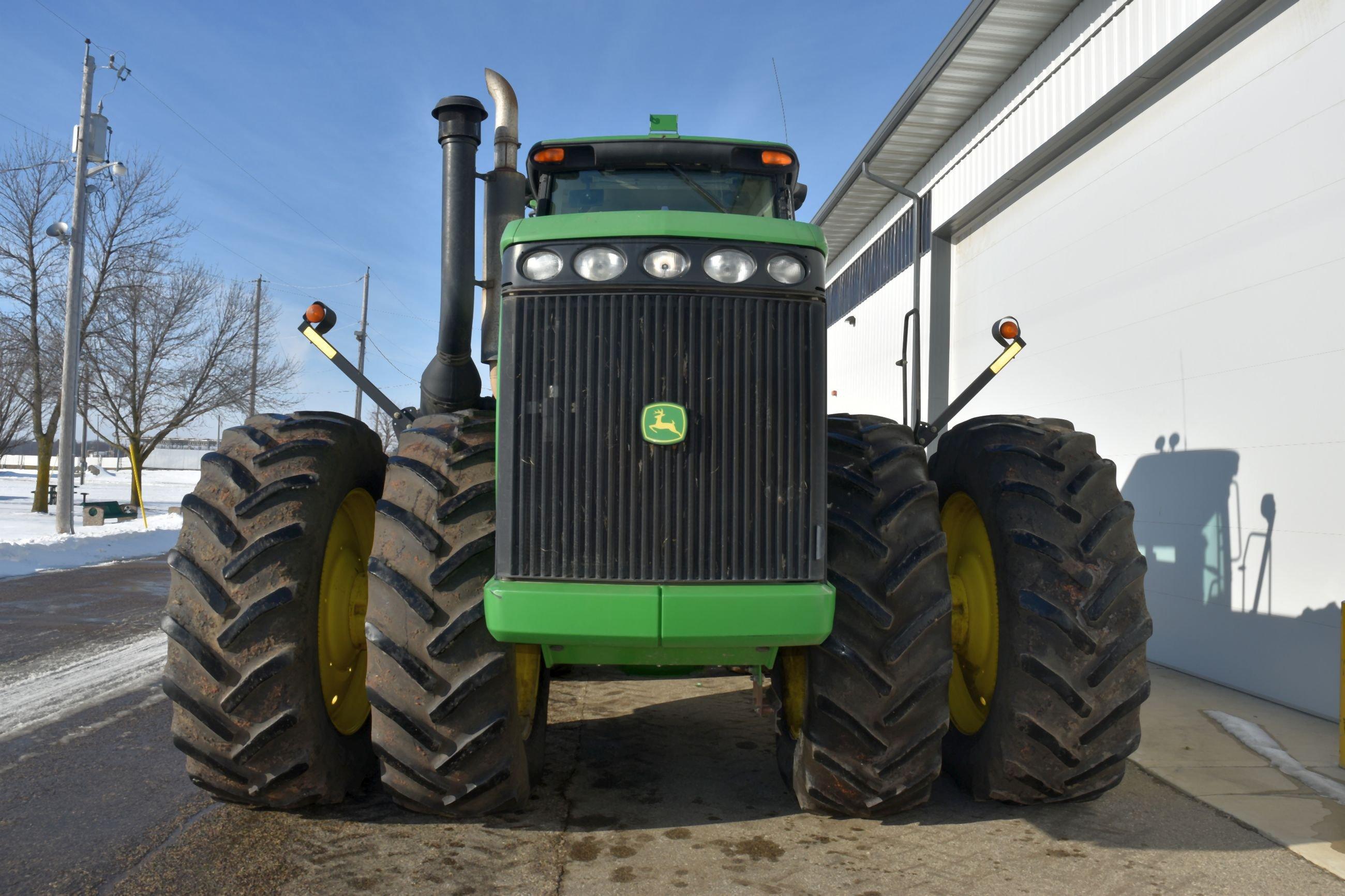 2006 John Deere 9520 4WD Tractor, 3228 Hours, 620/70R46 Duals At 50%, Power Shift Transmission, Gree