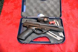Beretta U22 Pistol, 2 Magazines, TruGlow Scope, Unfired, Case