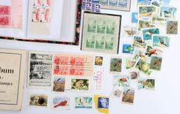 LARGE STAMP LOT AND INDEPENDENCE US STAMP ALBUM