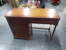 LINK TAYLOR DESK AND BENCH