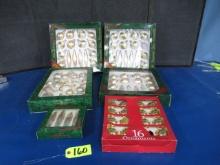 LOT OF GOLD CHRISTMAS ORNAMENTS