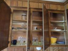 CONTENTS OF UPPER CABINET