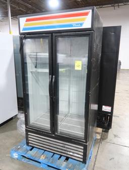 True 2-glass door freezer merchandiser
