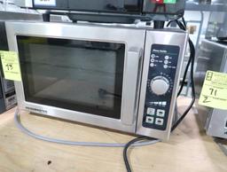 Menumaster Commercial microwave oven