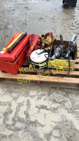 PALLET - ASSORTED TOOLS, HARNESSES, ELECTRIC CORDS