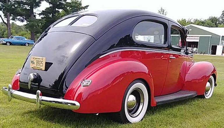 1940 Ford Deluxe Custom