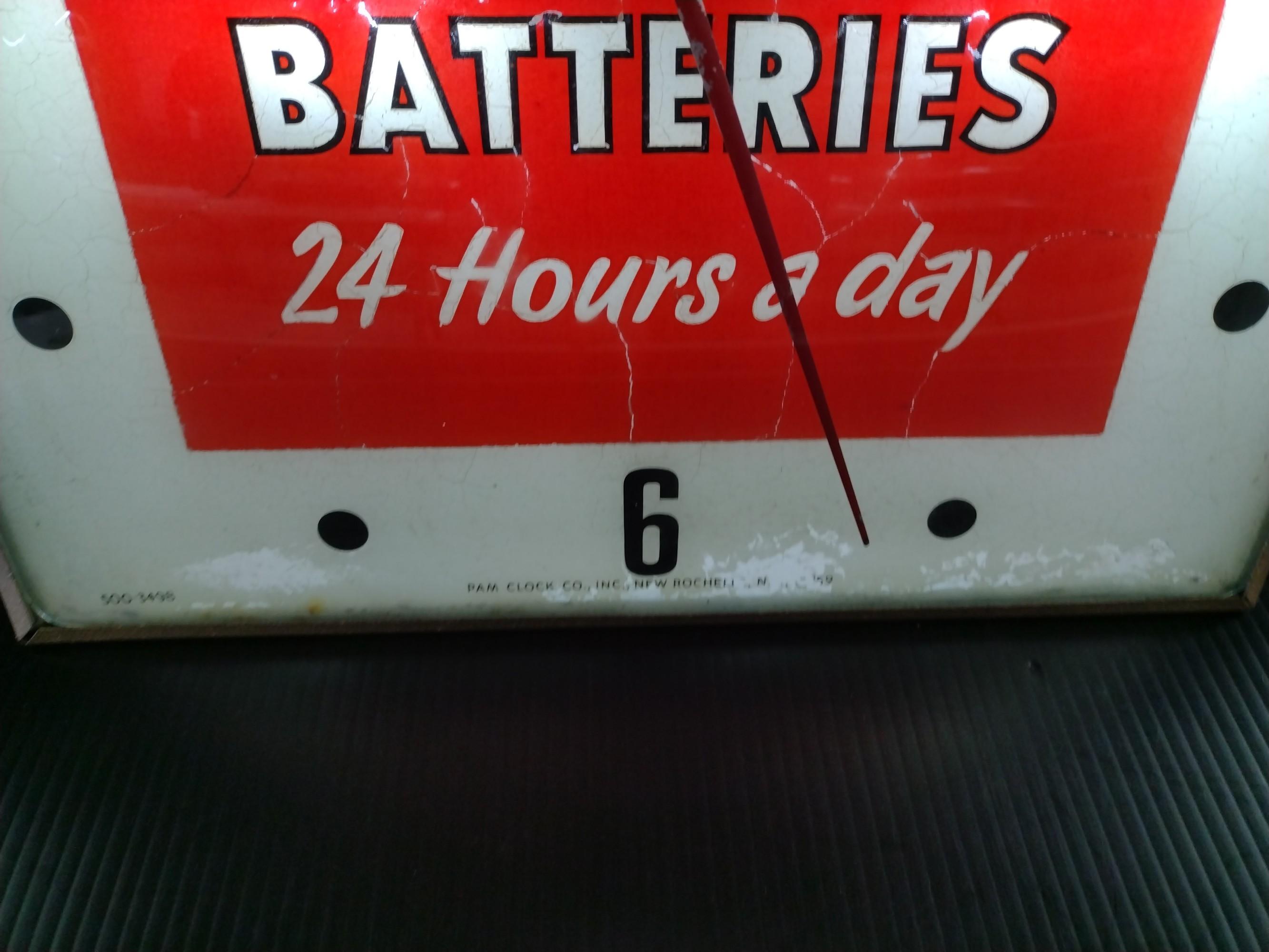 PAM Willard Batteries Lighted Advertising Clock