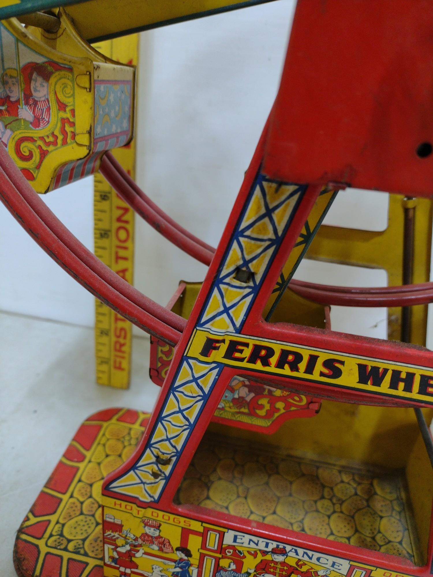 Vintage Wind-up Ferris Wheel