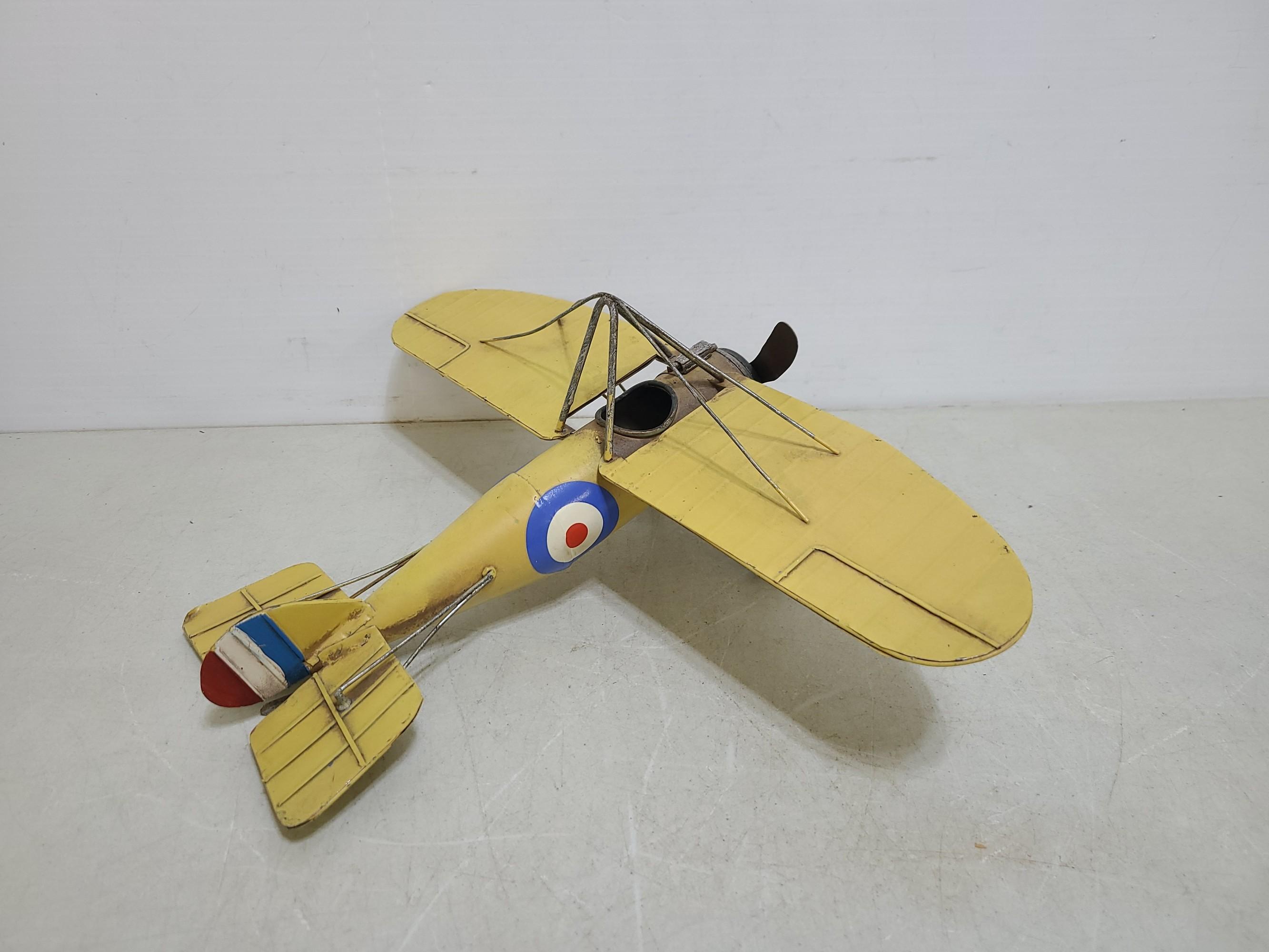 4 Tin Metal Toy Planes