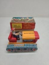 KO Battery Op Magic Action Super Tractor Tin Toy