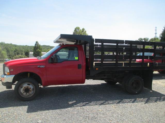 2004 FORD TRUCK- GAS  F-450  12 FT. STAKEBODY ELECTRIC HOIST  DUMP 2 WD-ONE OWNER