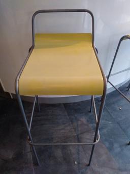 (6) Counter Top Bar Stools - Complete Set of (6)