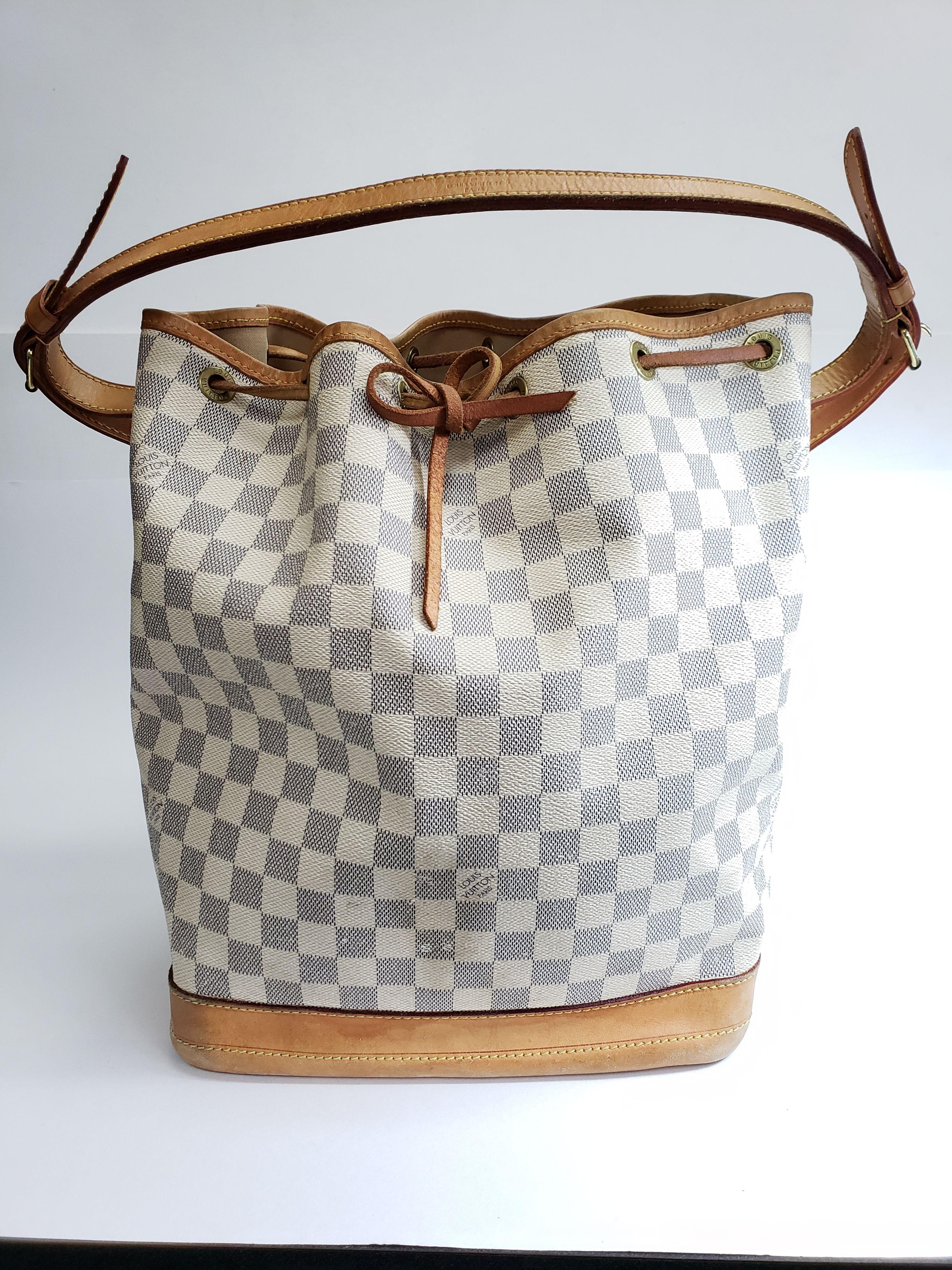 Authentic Designer LOUIS VUITTON Monogram Shoulder Bag