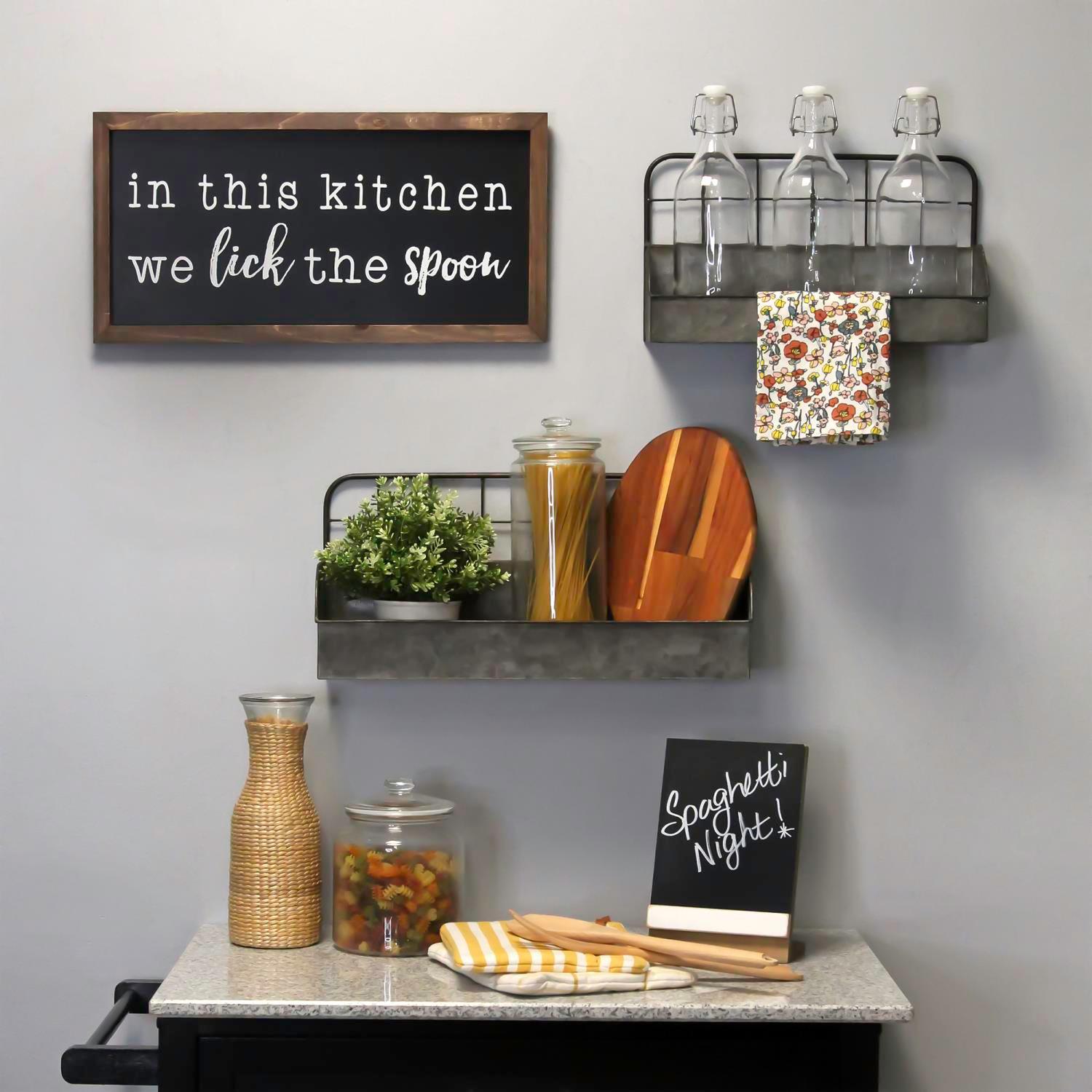 Stratton Home Decor In This Kitchen We Lick The Spoon Wood Wall Art S23826