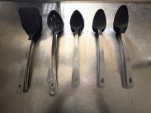 (15) Cooking Spoons and Spatulas