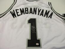 Victor Wembanyama of the San Antonio Spurs signed autographed basketball jersey PAAS COA 216