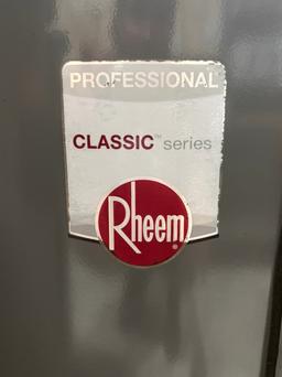 RHEEM Classic Professional Series 38 Gallon Hot Water Heater