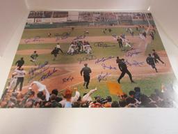 Jerry Grote Bud Harrelson Ed Kranepool +13 others 1969 NY Mets 16x20 Champs photo Sig Auction LOA