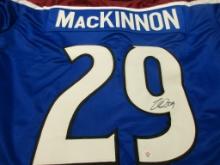 Nathan Mackinnon of the Colorado Avalanche signed autographed hockey jersey PAAS COA 623