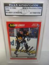 Mario Lemieux of the Pittsburgh Penguins signed autographed slabbed sportscard PAAS Holo 947