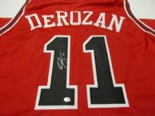 DeMar DeRozan of the Chicago Bulls signed autographed basketball jersey PAAS COA 513