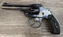 SMITH & WESSON SAFETY HAMMERLESS MODEL "LEMON SQUEEZER" .38 S&W CAL. REVOLVER.