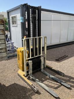 YALE 3,800LBS CAPACITY ELECTRIC FORKLIFT