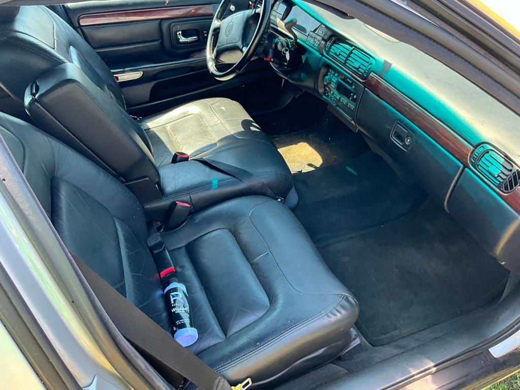 1972 CADILLAC LIMOSINE (CONNECT BATTERY TO START,