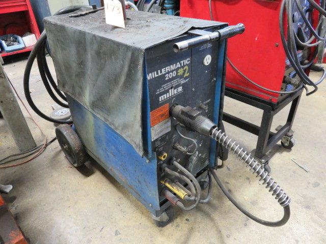 MILLER MILLERMATIC 200 WIRE FEED WELDER 230V, SINGLE PHASE, W/ 75/25 CYLIND