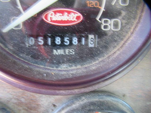 1995 PETERBILT 357 TANDEM AXLE DAY CAB TRACTOR