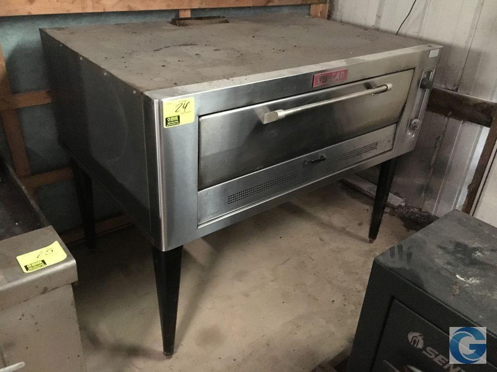 42" Vulcan gas stainless steel pizza oven with metal bottom