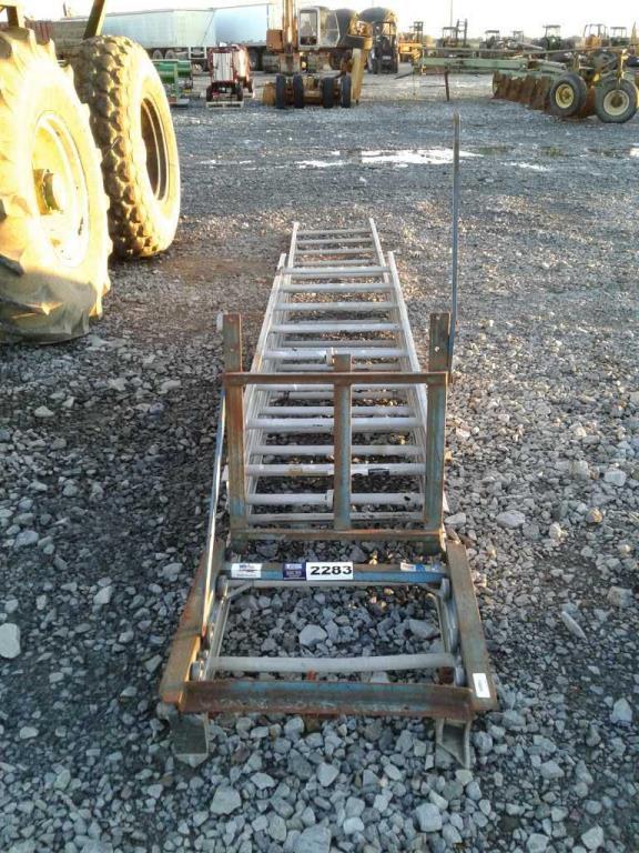 33'  Shingle Ladder w/ Hoist